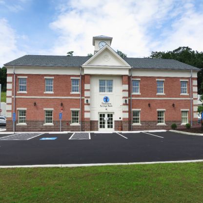 Outdoor shot of Thomaston Savings Bank branch in Bristol on Middle Street